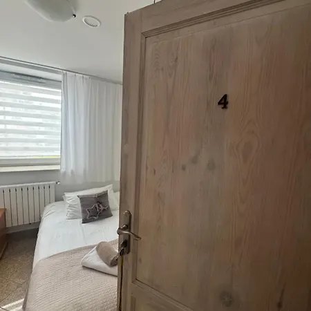 Rum i privatbostad Riffe *