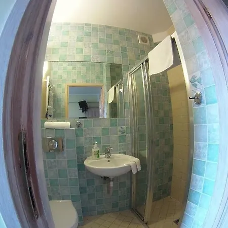 ホームステイ Riffe *